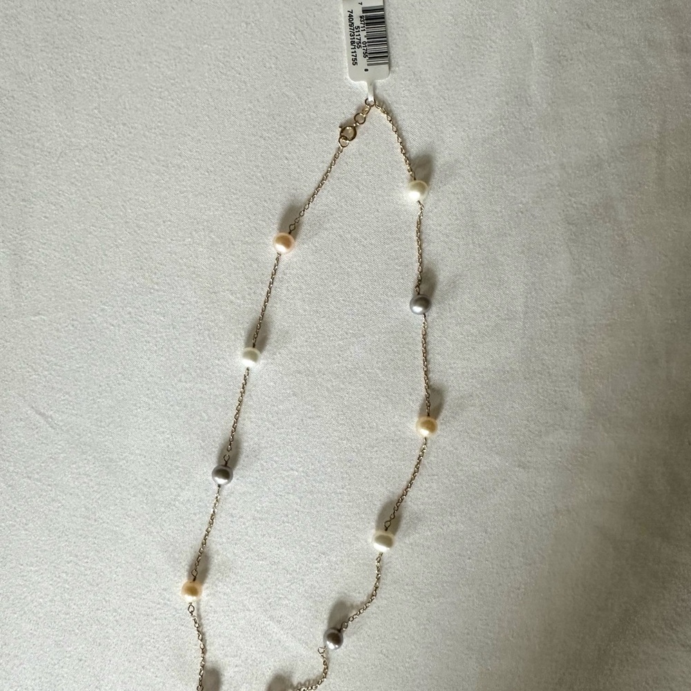 Elegant 14k Gold and tr-colored Pearl Necklace